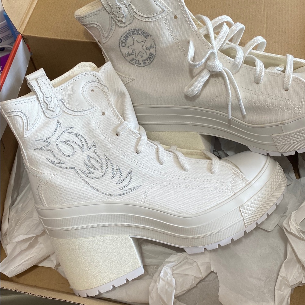 Converse Chuck Taylor 70DeLuxe Hi Western Platform White High-TopSneakers NIB9.5 - Picture 15 of 17